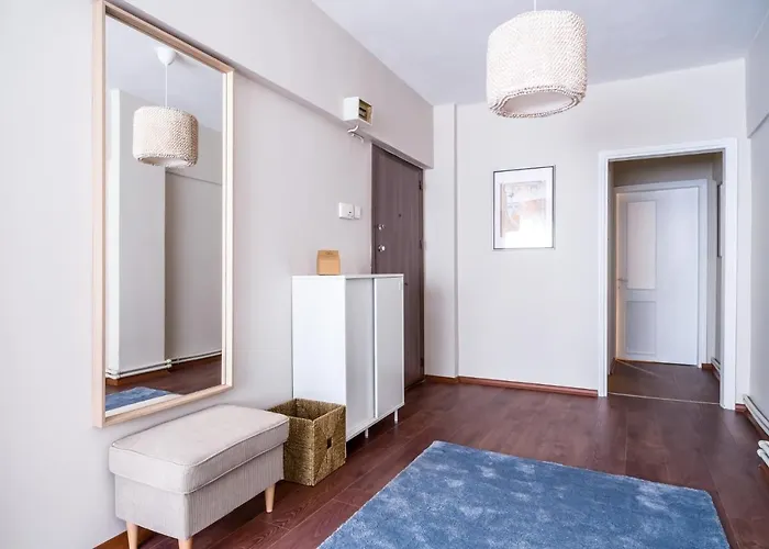 Centrally Locat Daire